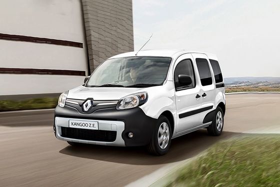 2 Seater Van com melhor preço em Renault Kangoo, e confortable em características, em milhagem, em assento, e em desempenho do motor