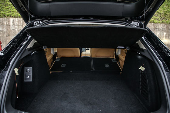 A roda de AITO M5 4 conduz a mão esquerda 210km/h dos carros elétricos para adultos