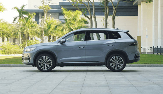 carro híbrido de 230km/h SUV