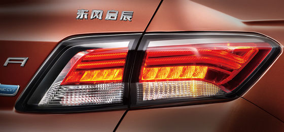 Dongfeng Nissan Venucia D60 EV carro da movimentação da mão esquerda da distância entre o eixo dianteira e traseira de 2500mm - de 3000mm