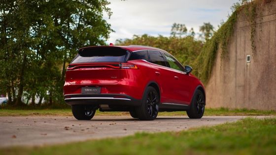 carros elétricos do elevado desempenho de 635km