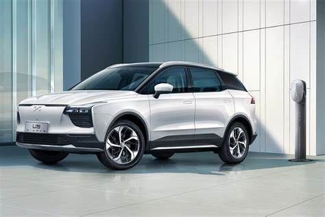 carros elétricos puros AIWAYS U5 da longa distância de 403km com velocidade 160Km/H