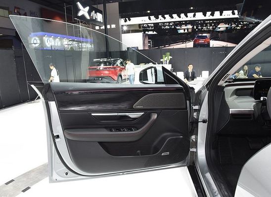 Carro elétrico Xpeng P7 Nedc 2WD 4WD 480 da limusina inteligente escala de 586 670 706km