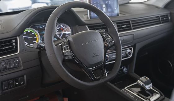 Carro puro 150km/H da família EV dos carros elétricos PHEV New Energy de Dongfeng Forthing