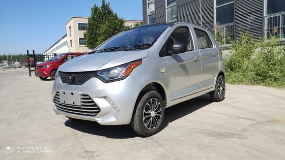 Carro elétrico RHD de 5 lugares e 4 portas 2023 New Energy Car Blaval Range diferente disponível