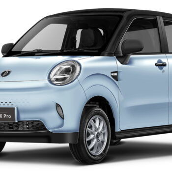 Excelente interior, rica configuração e design de moda no Lingbao Box EV New Car