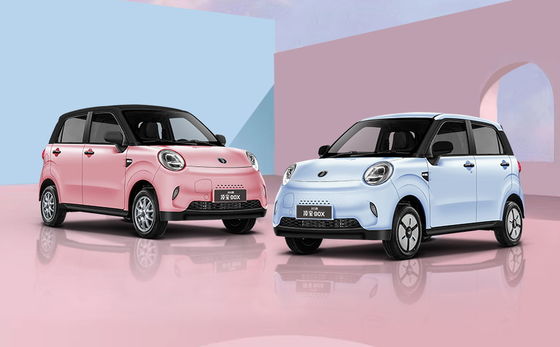 Excelente interior, rica configuração e design de moda no Lingbao Box EV New Car