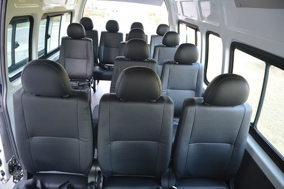 Confortável ônibus de passageiros a gasolina com 15 lugares RHD A 130 km / h velocidade máxima