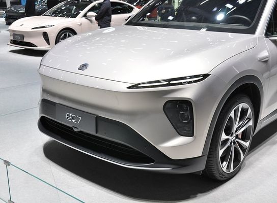 SUV At NIO EC7 75kWh Carro Elétrico Com Motor Fornecendo 480 KW