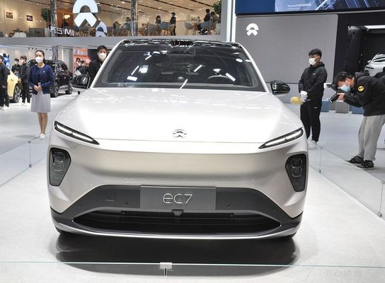 SUV At NIO EC7 75kWh Carro Elétrico Com Motor Fornecendo 480 KW