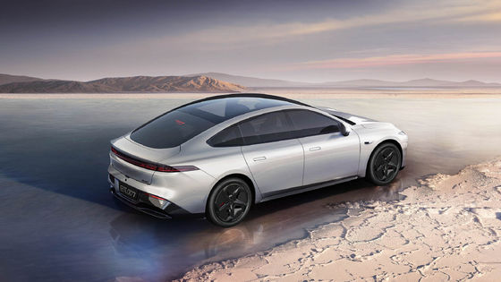 Dongfeng Eπ 007 Com 1200 km de alcance e porta de tesoura Velocidade máxima 165 km/h 5 portas