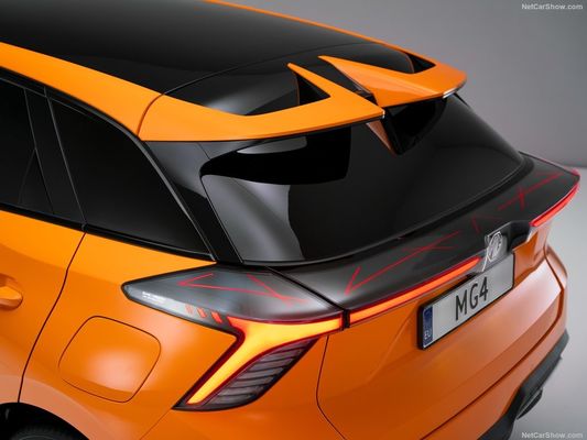 New Energy 2024 veículo elétrico puro mais quente MG4 EV com 250N.m Torque Max. 986l Extra Large Space do tronco