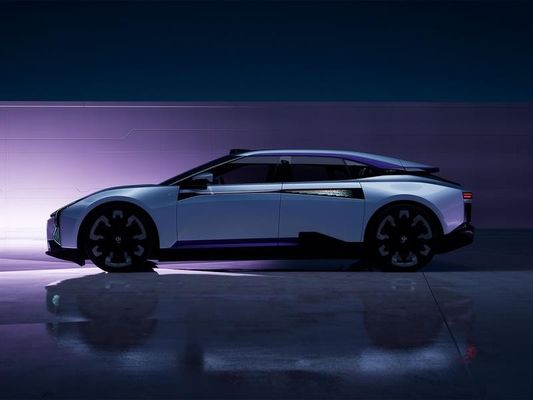 2023 Pure Electric Sedan Hiphi Z 4WD Carro elétrico com alcance de 705km