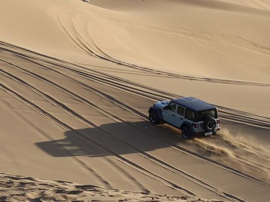 Veículo todo terreno Jeep Wrangler Rubicon 4xe EV Carros elétricos