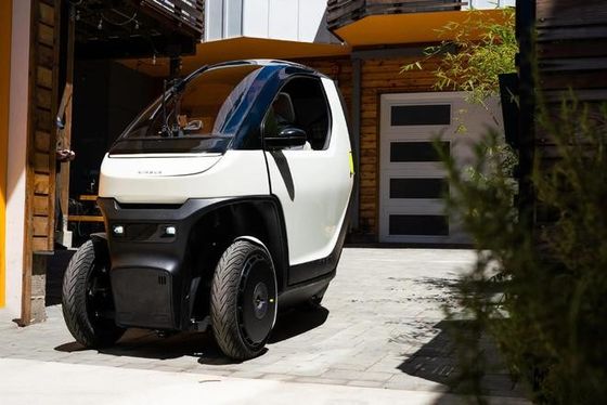 Mini ev car@ Nimbus One A compacto, inclinável e capaz de velocidades de até 50mph com bateria para deslocamento urbano