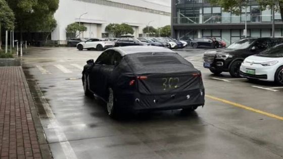 Pre-venda JV trabalha no Jiyue 02 EV sedan com 544 hp com versões RWD&AWD novo carro de energia