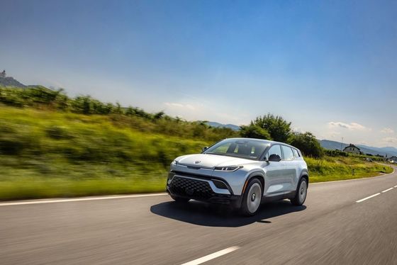 SUV elétrico da família Fisker Ocean com 556 cv/737Nm