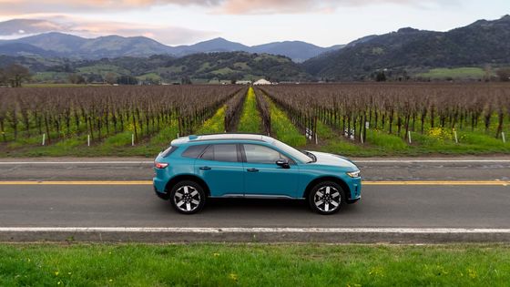 Novo carro Ev 2024 Honda Prologue EV Crossover com uma posição baixa e larga, uma distância entre eixos longa