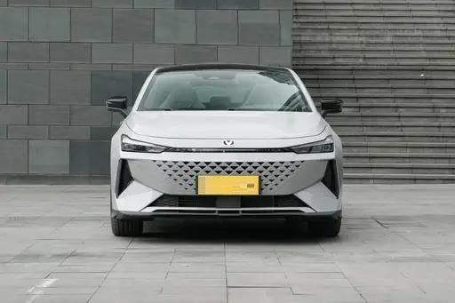 2024 Changan UNI V Plug In Hybrid Car elétrico