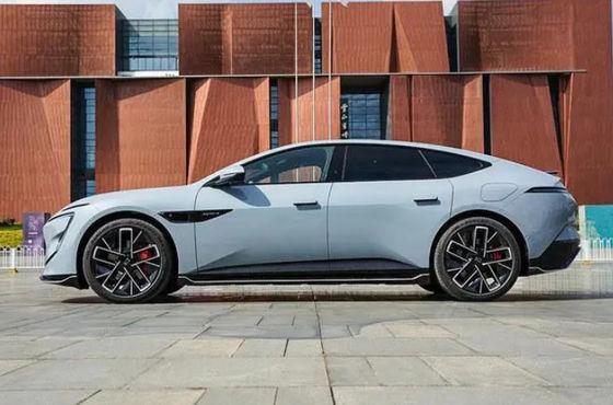 Veículo elétrico puro AVATR 12 Veículo elétrico com alcance de 700 km