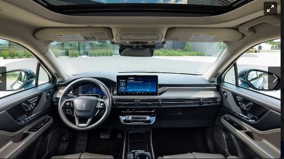 024 Lincoln Corsair Plug-In Hybrid Green Ev SUV 5 Passageiro Lincoln Corsair envolve você em recursos inteligentes