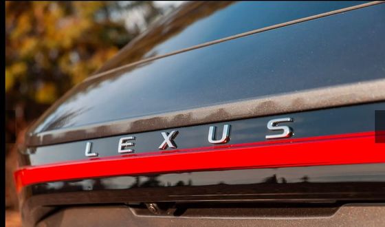 SUV crossover de luxo 2024 Lexus RX 450h+ PHEV com 37 milhas de alcance elétrico