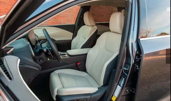 SUV crossover de luxo 2024 Lexus RX 450h+ PHEV com 37 milhas de alcance elétrico