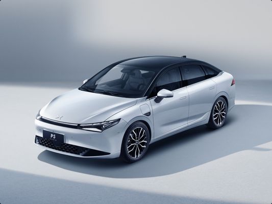 2024 Xpeng P5 Veículo Elétrico EV Carro Elétrico Largo Alcance 480km 155KW Potência 170km/h