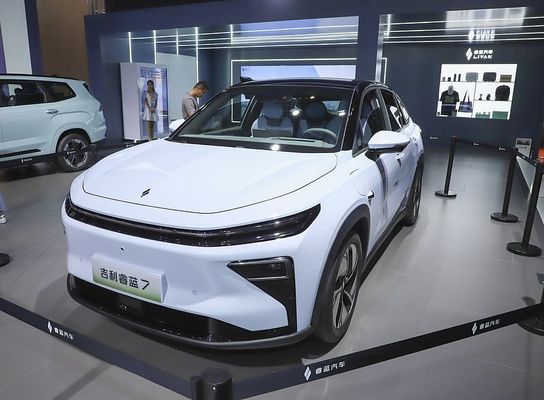 2024 Livan 7 Geely Ruilan 7 EV Carro LHD em estoque bateria 450km EV carros veículos de nova energia carro elétrico puro