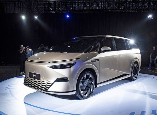 Atacado Carro Elétrico Carros Novos Usados XPENG X9 2024 Big Mpv 4dw 5 portas 7 assentos Xiaopeng X9 Big Suv Veículo Energético