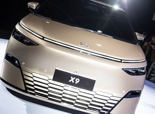 Atacado Carro Elétrico Carros Novos Usados XPENG X9 2024 Big Mpv 4dw 5 portas 7 assentos Xiaopeng X9 Big Suv Veículo Energético