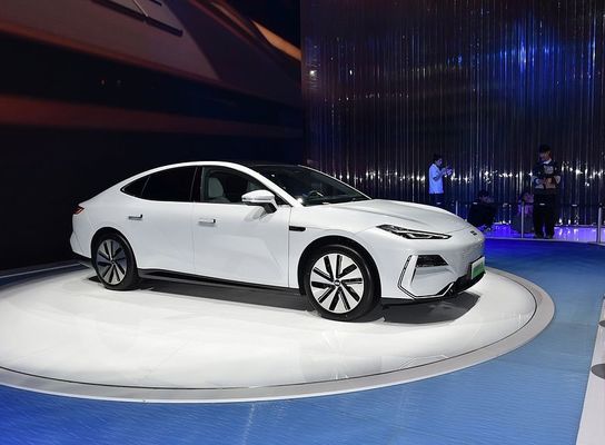 2024 Veículos de Nova Energia 7 lugares Pure Electric Geely Galaxy E8 New Ev Carros Elétricos