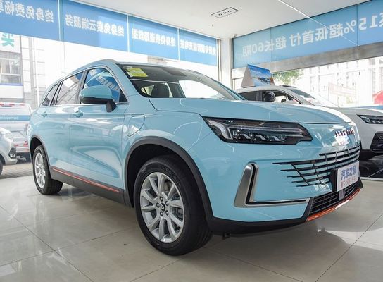 Skyworth 2024 HT-i II SUV Carro Elétrico e Híbrido Com Motor 1.5L 205km MAX Range Direção Esquerda Luz Interior Coluna escura