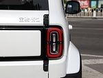 2024 Square Box mais novo EV CAR Baojun Yueye mais pequeno mais bonito EV "brinquedo" com 303 Km alcance Veículo elétrico puro