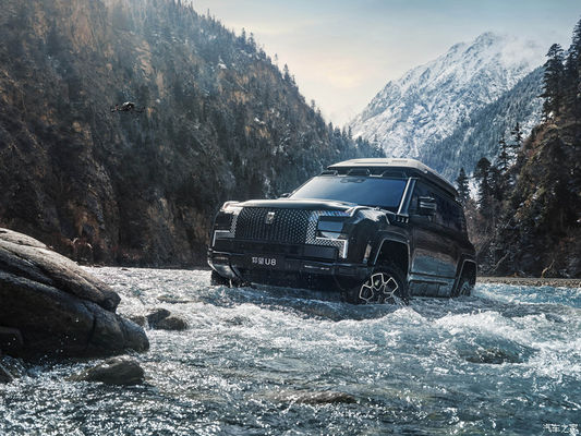 Pré-VENDIDA 2024 Beijing Auto Show BYD Yangwang U8 2024 Veículo de luxo off-road 1197hp 4Motor 4wd Carro elétrico Byd U8 híbrido