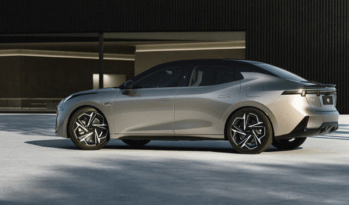 Hoje lançado o mais recente LYNK& CO 07 EM-P 126km de longo alcance pro PHEV motor elétrico de 160 kW & torque 350N.m novo veículo de energia