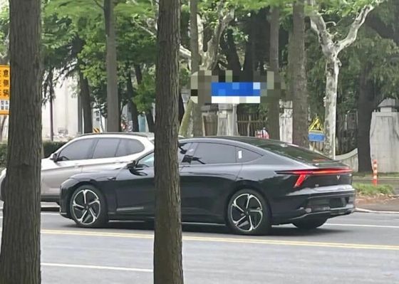 Mostra de Automóveis de Pequim mais quente Jiyue07 200kw Potência do motor 27w;S CAR ELÉTRICO PURO com velocidade máxima de 200km/h