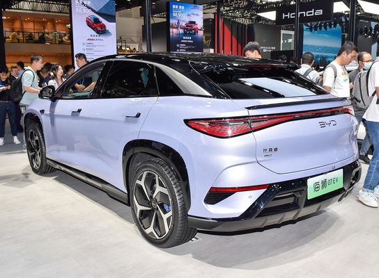 Novo veículo elétrico PURE BYD Sea lion 07 com arquitetura BYD e-platform 3.0 EV 210km/h velocidade máxima & 231P.s potência do motor