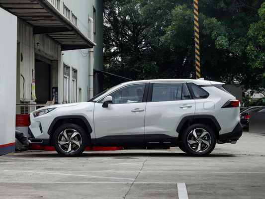 2024 Faw-Toyota RAV4 SUV híbrido elétrico plug-in com 1100 km de alcance