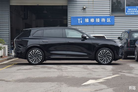 Veículo eléctrico com aceleração de 0-100 km/h