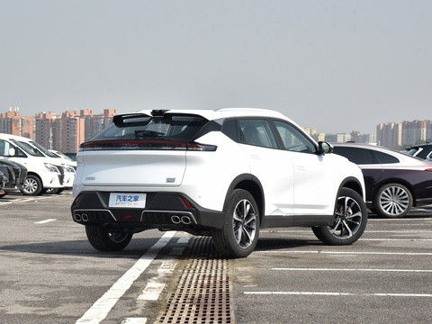 2024 Novo híbrido Dongfeng Forthing Haohan PHEV 1.5t Fwd Veículo SUV compacto de 5 lugares Veículo híbrido elétrico a gasolina