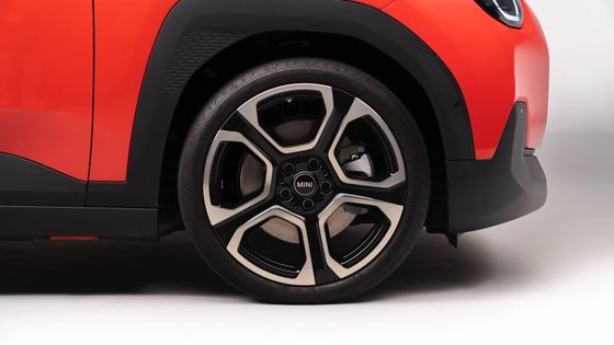 Novo MINI Aceman SE totalmente elétrico bateria de 54,2kwh com um potente motor de 215hp e 330N.m aceleração de 0-100km/h