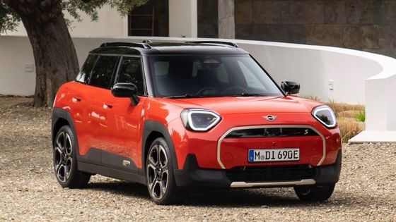 Novo MINI Aceman SE totalmente elétrico bateria de 54,2kwh com um potente motor de 215hp e 330N.m aceleração de 0-100km/h