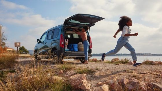 NOVO CITROEN e-Berlingo Novo Veículo Elétrico 339km Faixa de 52kwh bateria com 100kw ((136P.s) Potência do motor & 132km/h velocidade máxima