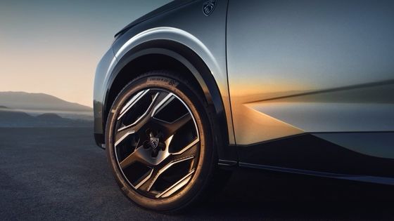 Pré-venda 2024 Peugeot E-5008 SUV 500km alcance superior 326 cavalos de potência (240 kW) Dual motor AWD Veículo elétrico puro