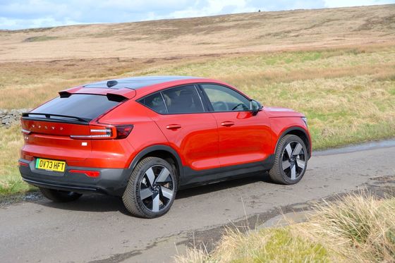 EV todo-o-terreno Volvo EC40 Ultimate Twin Motor com WLTP 326Miles 4,7sec aceleração de 0-62mph 408 hp motor de potência