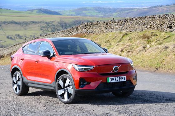 EV todo-o-terreno Volvo EC40 Ultimate Twin Motor com WLTP 326Miles 4,7sec aceleração de 0-62mph 408 hp motor de potência