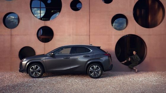 Lexus UX300e 2023 Review, All Electric EV 440km Range WLTP 7.5s 0-100km/h Aceleração Com 150kw de Potência Carro Elétrico Pura