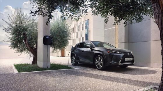 Lexus UX300e 2023 Review, All Electric EV 440km Range WLTP 7.5s 0-100km/h Aceleração Com 150kw de Potência Carro Elétrico Pura