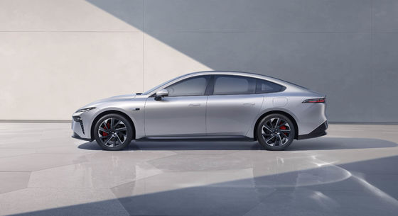 2024 poderoso Dongfeng Eπ 007 200Pro EREV 200km CLTC 160kw motor potência 310N.m Torque com 7,2s 0-100km/h aceleração